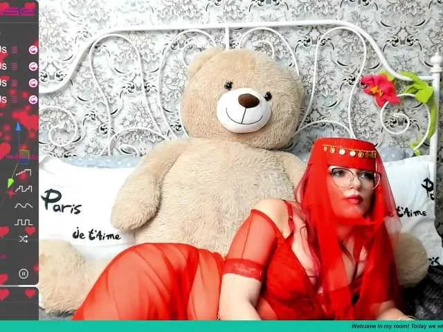 Live sex webcam photo for AkashaQueen #241160953