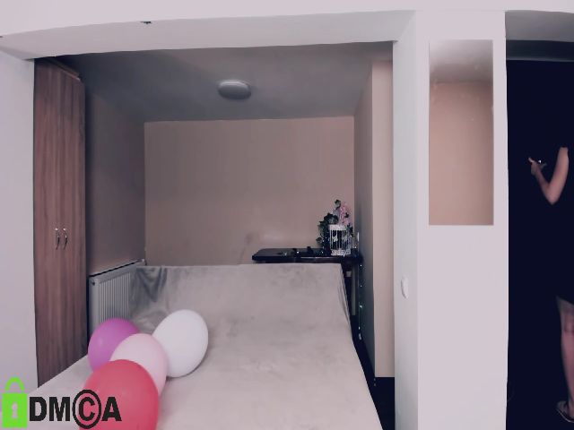 Live sex webcam photo for VellaB #261303168