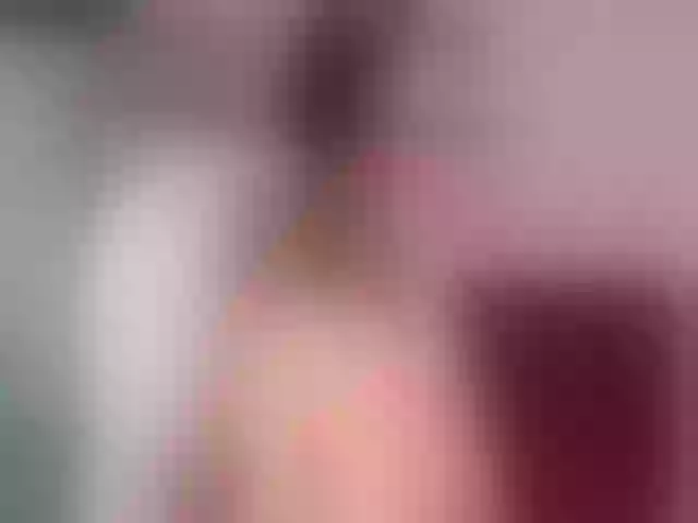 Live sex webcam photo for Sun_kissed1 #261938771