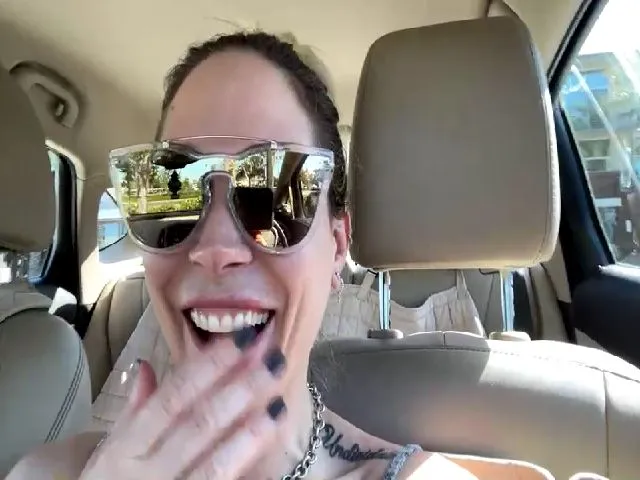 Live sex webcam photo for CaliPassion #255773863