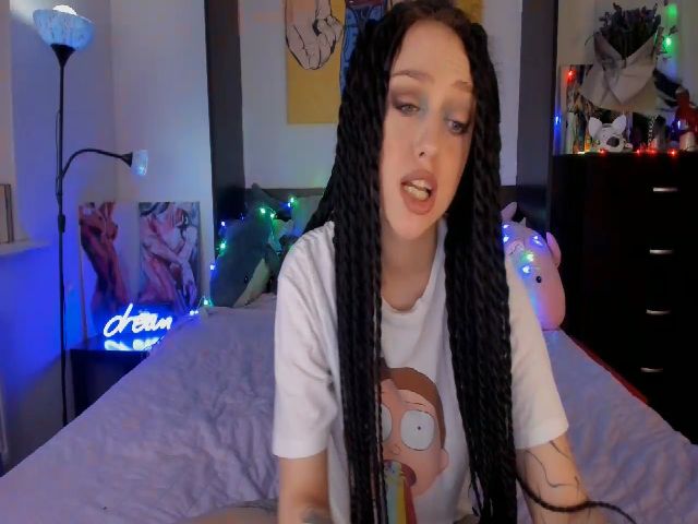 Live sex webcam photo for Holy_Michle #255197213