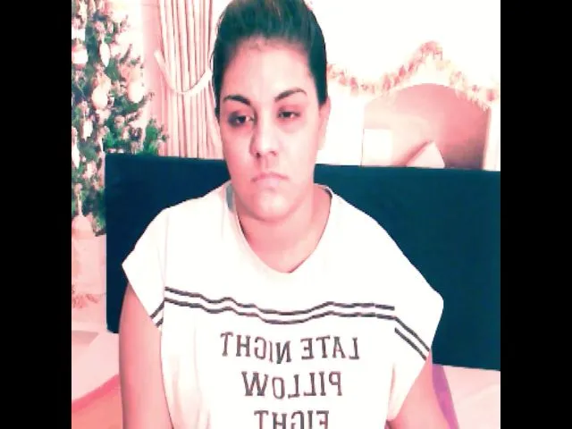 Live sex webcam photo for Sexyindianzn #265198322