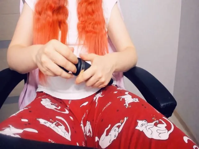 Live sex webcam photo for VictoriaRom #255758752