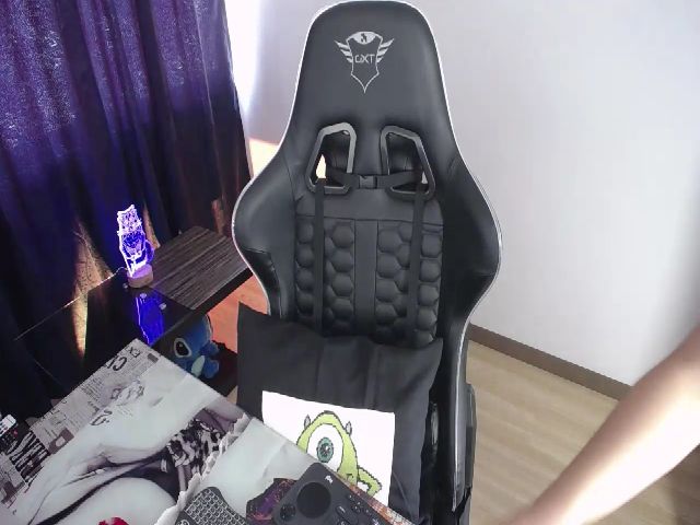 Live sex webcam photo for BiancaMiller #258627794