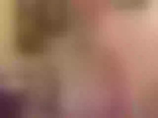Live sex webcam photo for CandyBurger #260384342