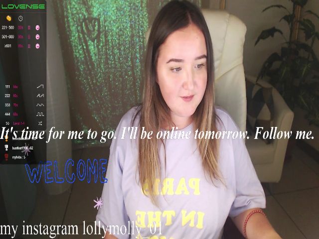 Live sex webcam photo for MollyLoo #255411650