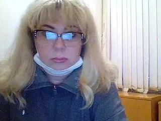 Live sex webcam photo for Luiziana111 #240876008