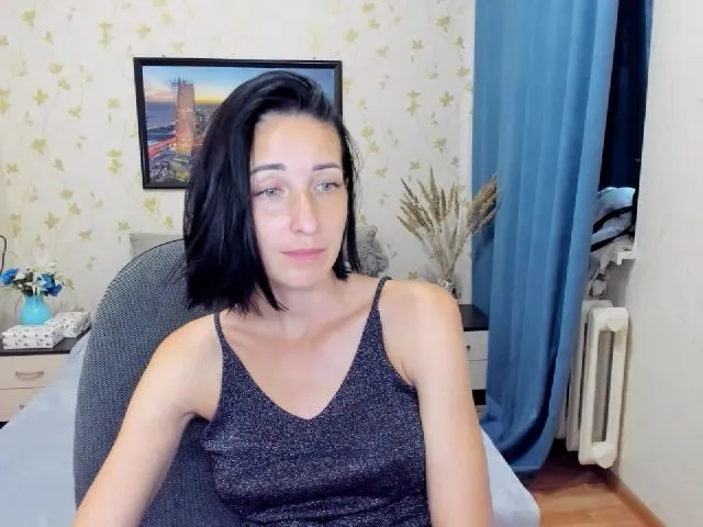 Live sex webcam photo for DorothyRoze #254506643