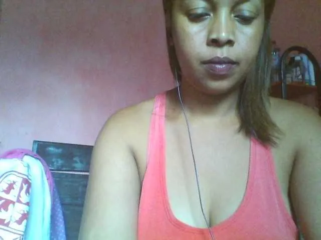 Live sex webcam photo for big-ass-sexy #248046552