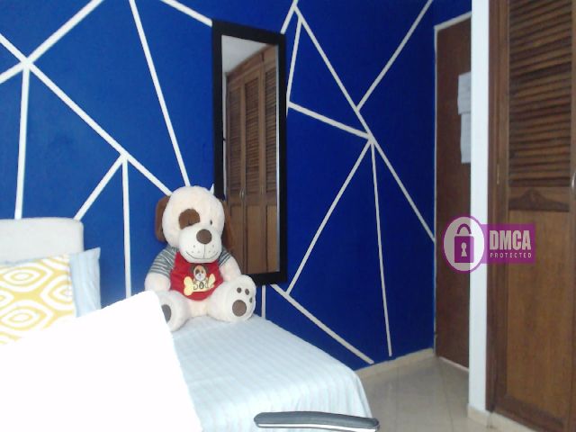 Live sex webcam photo for Angelin_cute #254818181