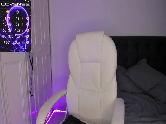 Live sex webcam photo for SalemJimenez #258508717