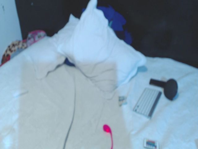 Live sex webcam photo for GiaElliot #254840932