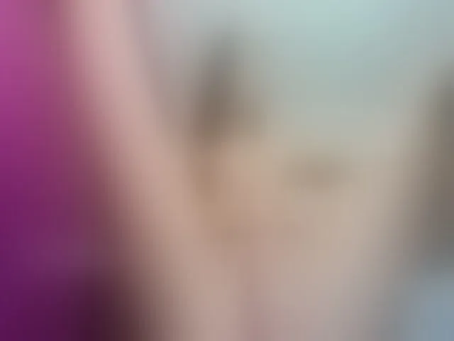 Live sex webcam photo for SonyaHailey #254050007