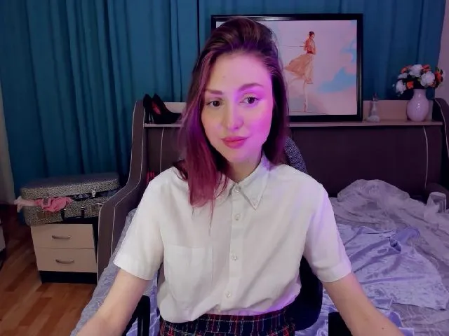 Live sex webcam photo for MadFrau #260189580