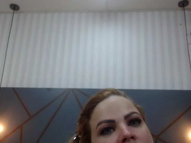 Live sex webcam photo for AliceBraga #254717038
