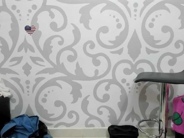 Live sex webcam photo for katrina-tyler #251951284