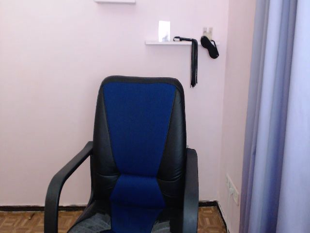 Live sex webcam photo for CuddliesKriss #255791127