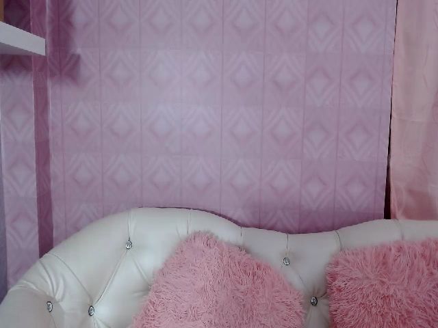 Live sex webcam photo for Aniie_pink #253742656