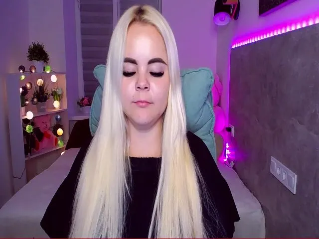 Live sex webcam photo for Jenni__fer #252627601