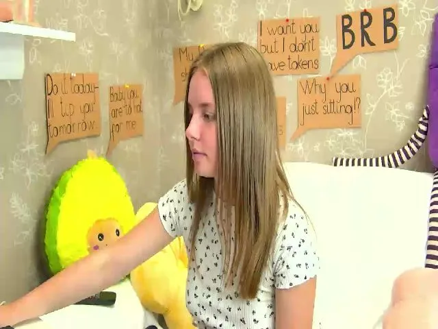 Live sex webcam photo for CaNaDaDi #264855160