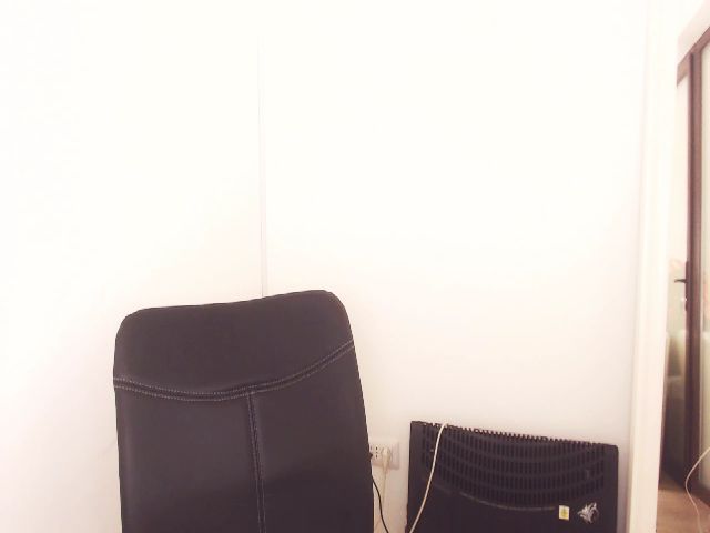 Live sex webcam photo for wetkittycum #257216759