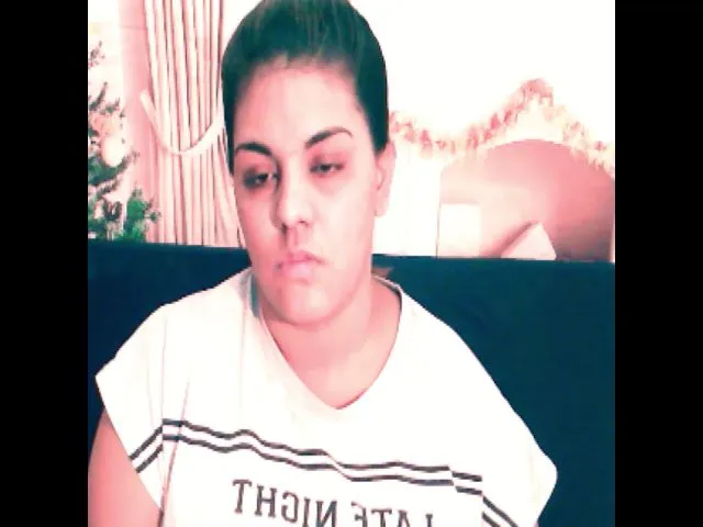 Live sex webcam photo for Sexyindianzn #265191622