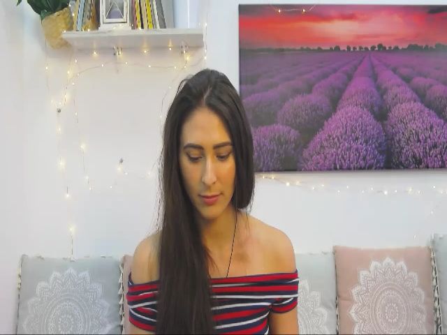 Live sex webcam photo for MaraW #253796688