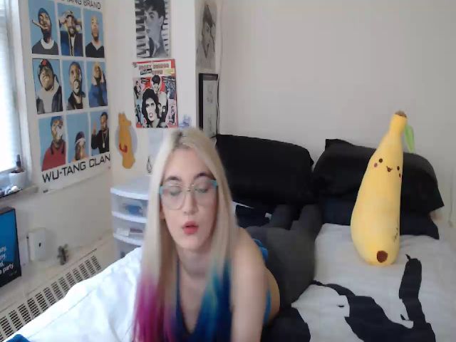 Live sex webcam photo for AnnaTame #264464512