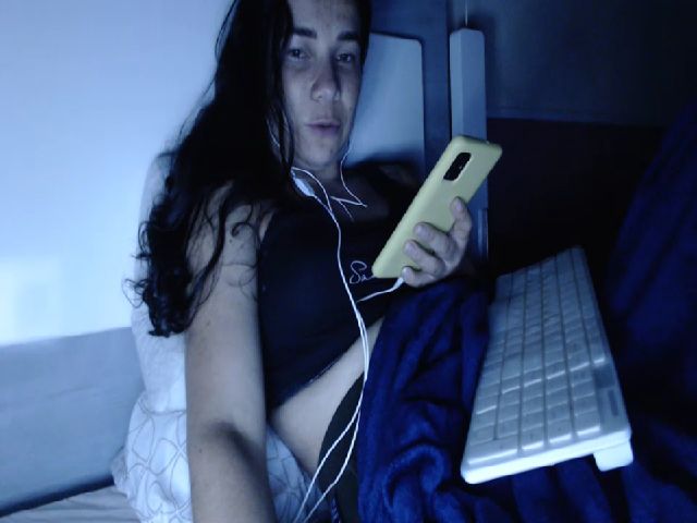 Live sex webcam photo for Joanne7 #259086603