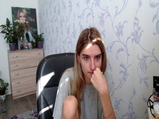 Live sex webcam photo for Springibabby #256741820