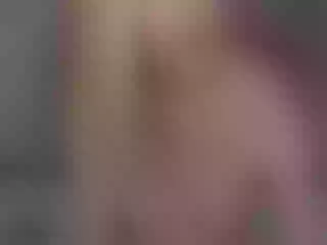 Live sex webcam photo for JuliaJuliette #252779835