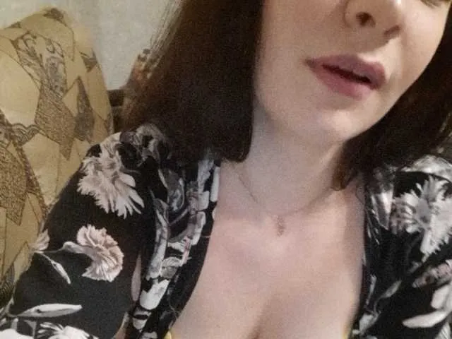 Live sex webcam photo for HellMor #241335658