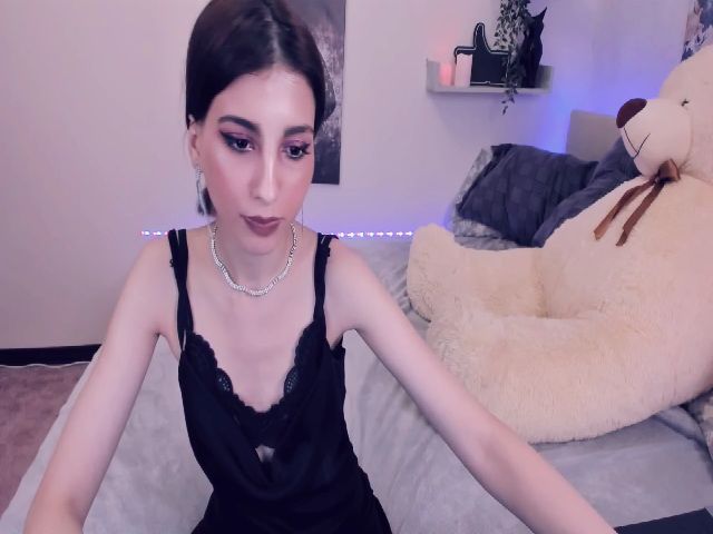 Live sex webcam photo for AnabelAris #258160312