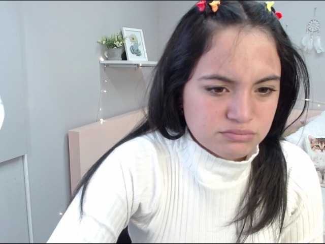 Live sex webcam photo for pretty-love #252331587