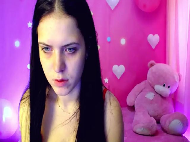 Live sex webcam photo for Antonia_W_ #253332977