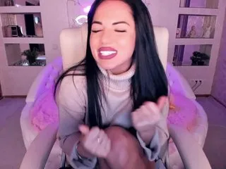 Live sex webcam photo for RayLenee #240800103