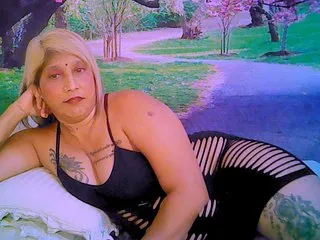Live sex webcam photo for indianroxy #287932996