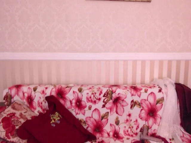 Live sex webcam photo for BraveSpirit4u #258377705