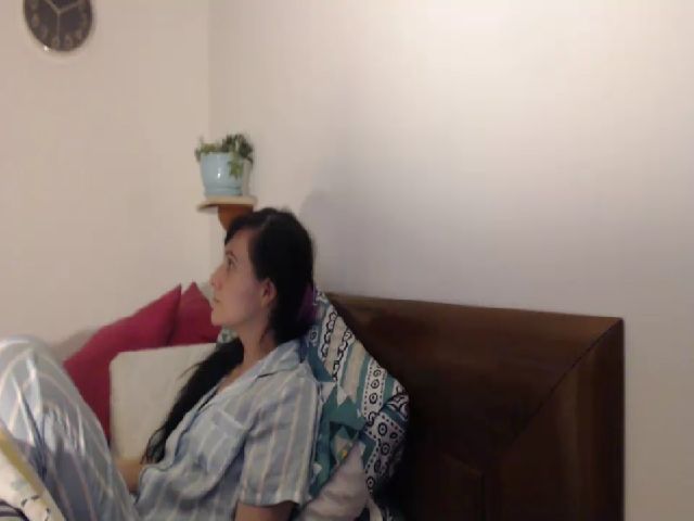 Live sex webcam photo for isabellazee2 #255212621