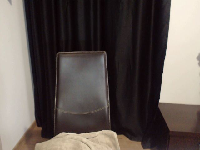 Live sex webcam photo for MissAlice132 #261515067