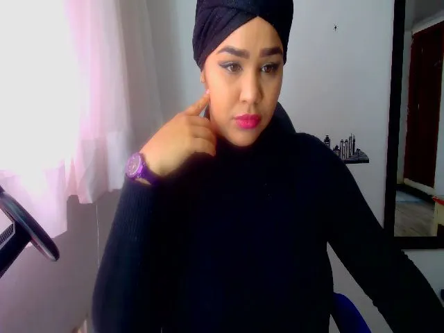 Live sex webcam photo for Shalyn_ #253892246
