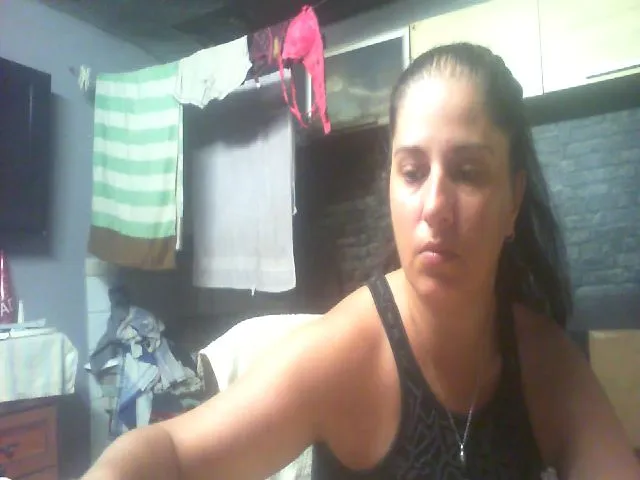 Live sex webcam photo for MGabrielle #261211942