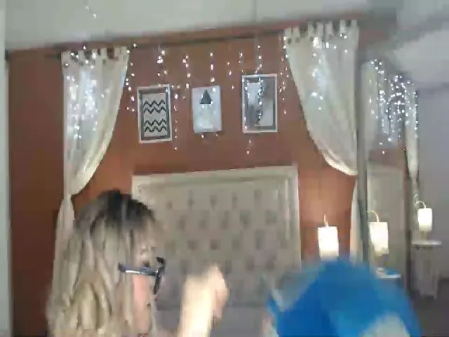 Live sex webcam photo for Vicky_Guzman #253484746