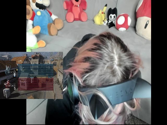 Live sex webcam photo for PrincessBluu #252678199