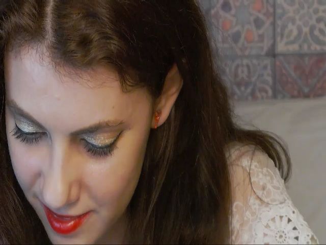 Live sex webcam photo for MissAracely #256360263