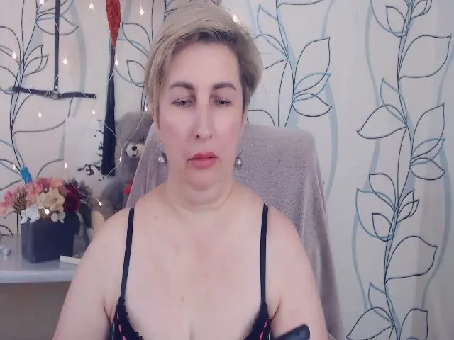 Live sex webcam photo for DepravedMadam #253036542