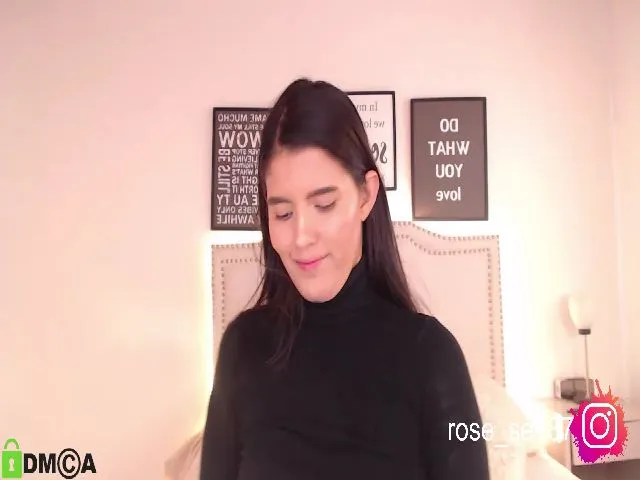 Live sex webcam photo for Rose_se #259516709