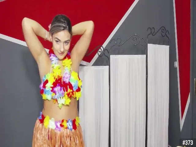 Live sex webcam photo for SecretAmber #260103408