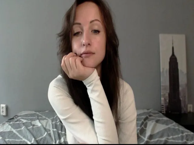 Live sex webcam photo for LittleRrebel #254037469