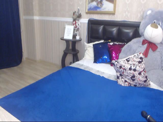 Live sex webcam photo for Wildx_xAngelx #264587270